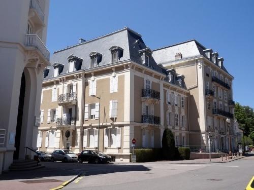 Studio Le Central Apartment Vittel Exterior photo